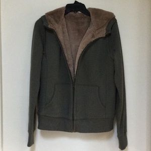 Hoodie with brown fuzzy lining.